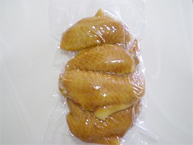 国産若鶏スモークチキン（手羽先）
